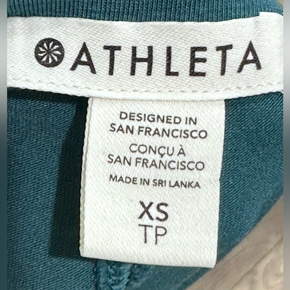 💪Athleta Radiate Twist Tank Top - Borealis Green - Size XS - Picture 7 of 10